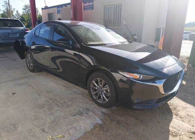 2024 MAZDA Mazda3
