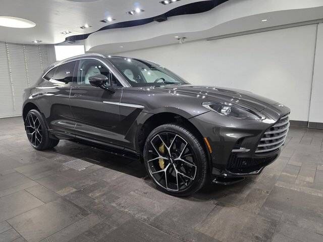 2026 ASTON MARTIN DBX