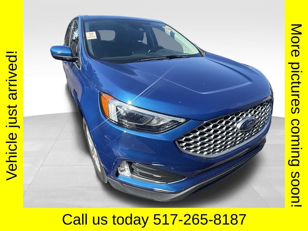2023 FORD Edge