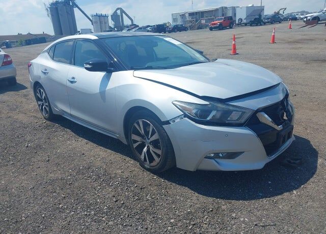 2018 NISSAN Maxima