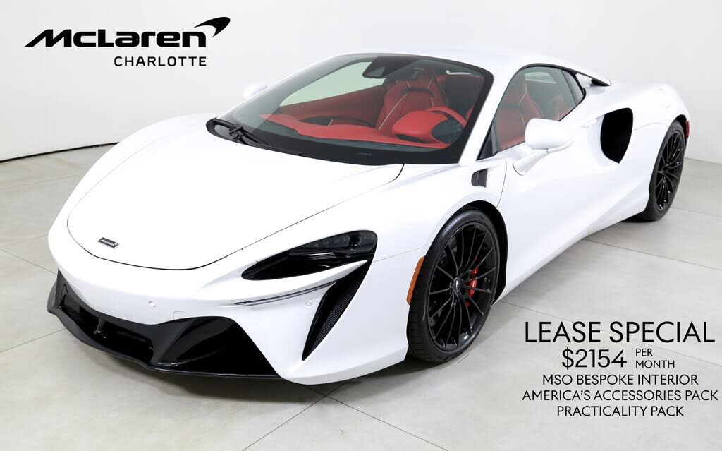 2025 MCLAREN ARTURA