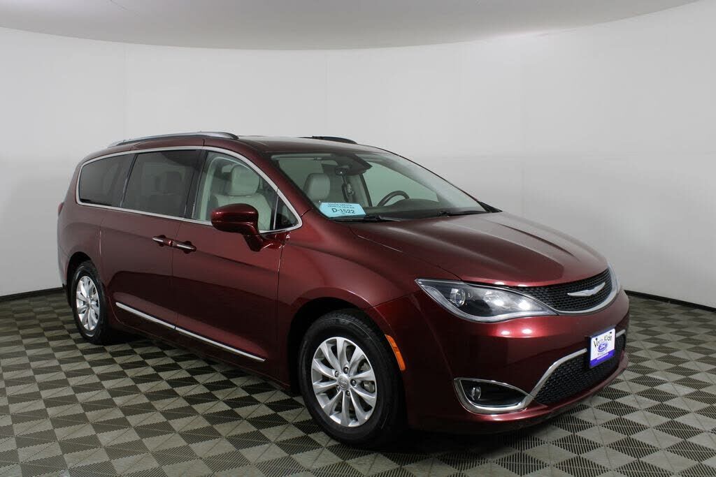 2018 CHRYSLER Pacifica