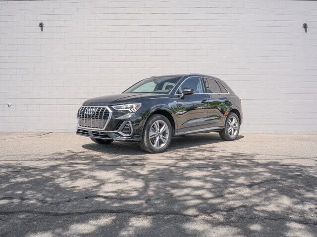 2024 AUDI Q3