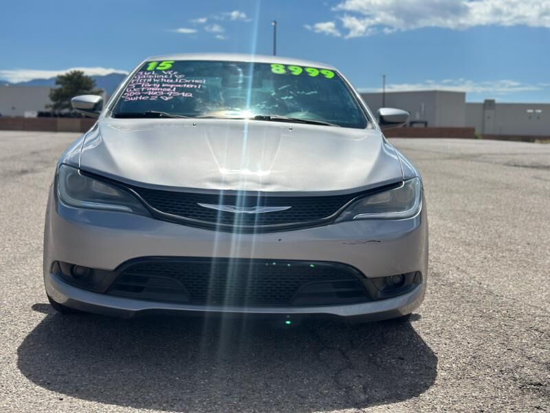 2015 CHRYSLER 200