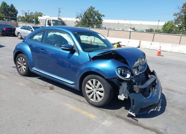 2019 VOLKSWAGEN Beetle