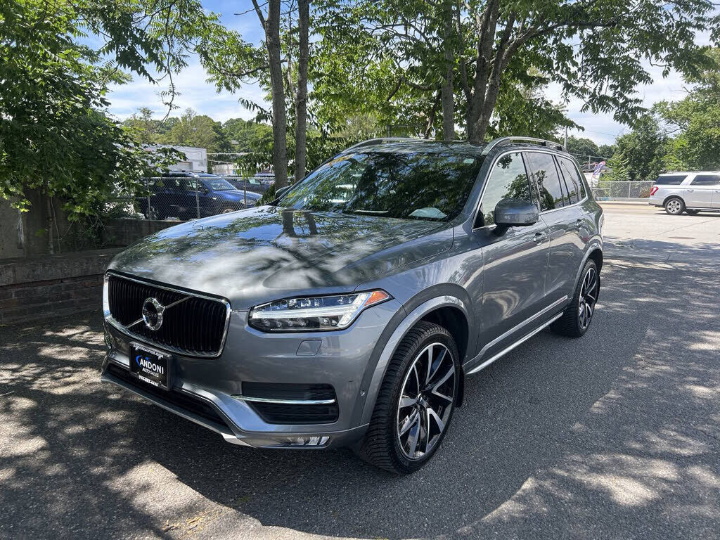 2019 VOLVO XC90