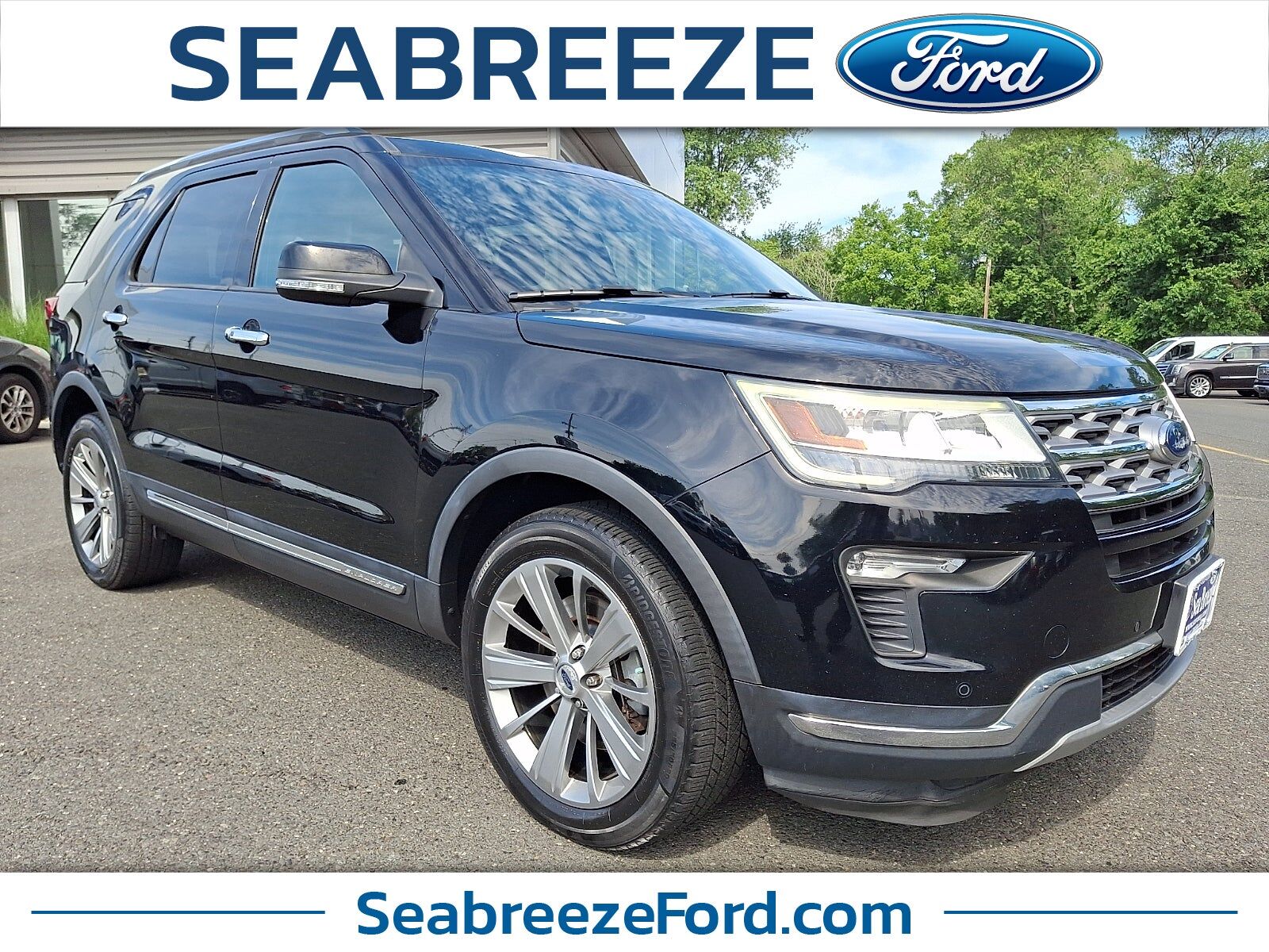 2018 FORD Explorer