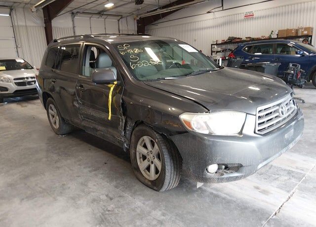 2010 TOYOTA Highlander