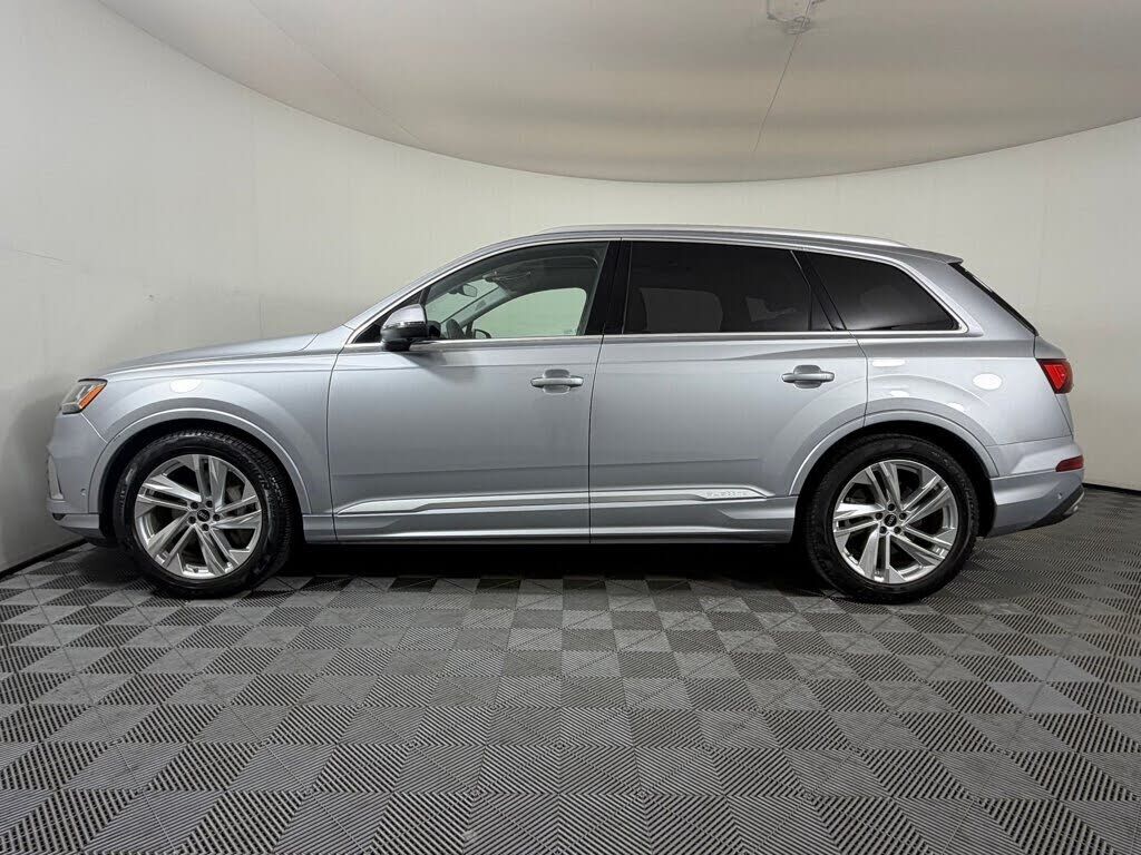 2022 Audi Q7