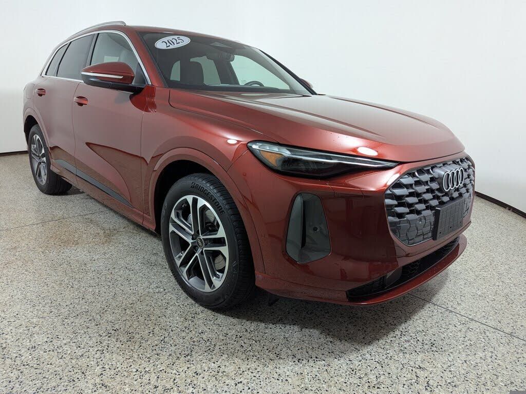 2025 AUDI Q5