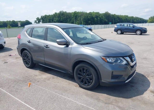 2017 NISSAN Rogue