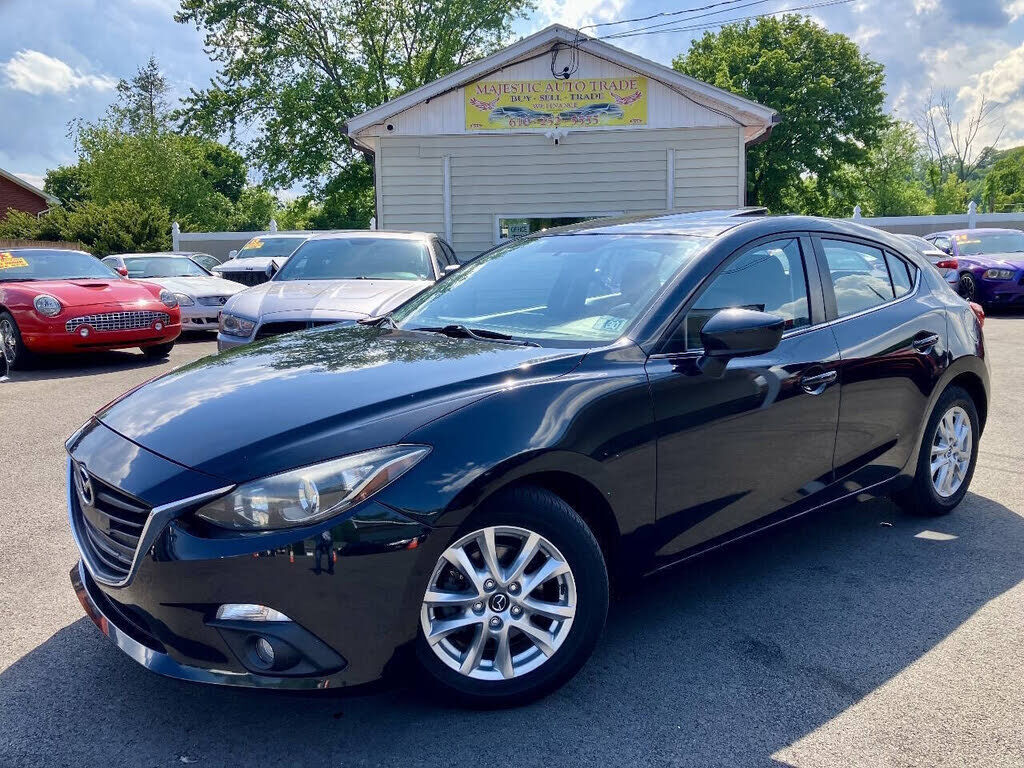 2015 MAZDA Mazda3