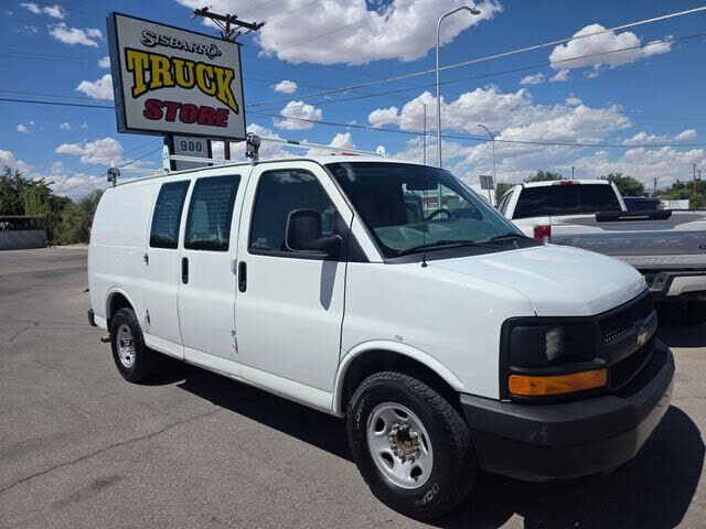 2013 CHEVROLET Express