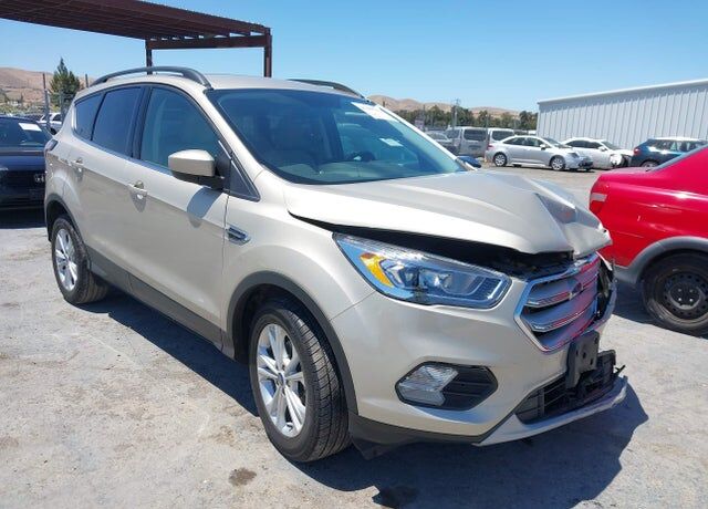 2018 FORD Escape