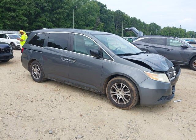 2013 HONDA Odyssey