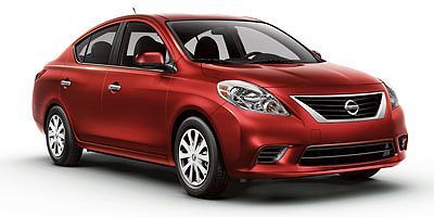 2013 NISSAN Versa