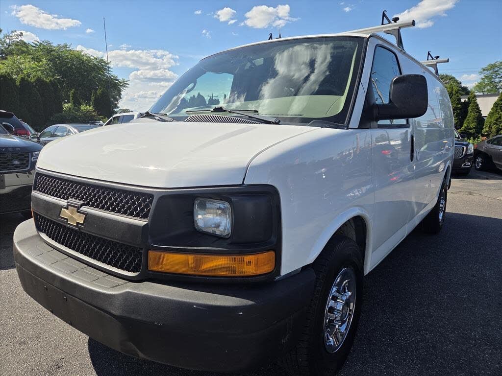 2011 CHEVROLET Express