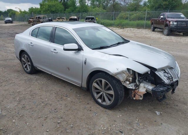 2010 LINCOLN MKS