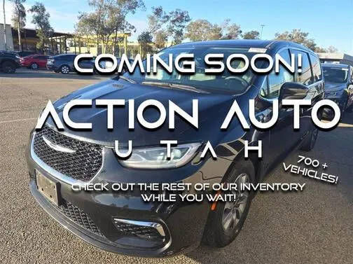 2023 CHRYSLER Pacifica