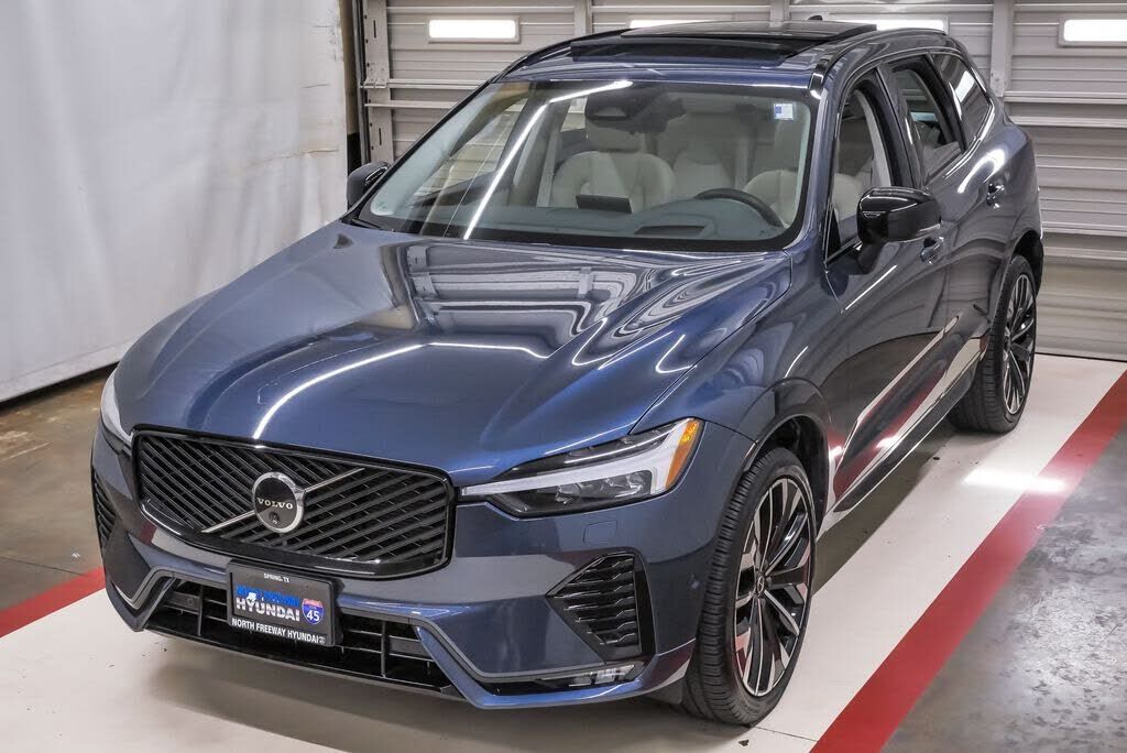 2026 VOLVO XC60