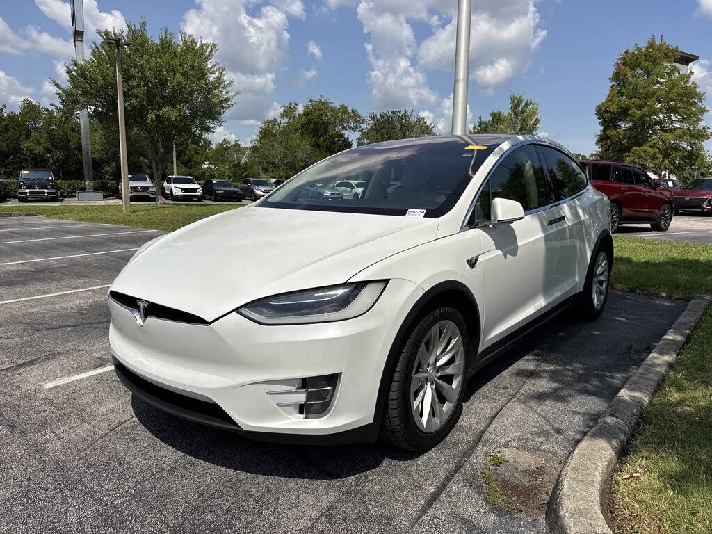 2017 TESLA Model X
