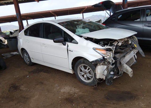 2011 TOYOTA PRIUS