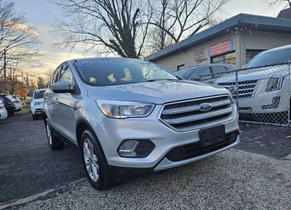 2017 FORD Escape