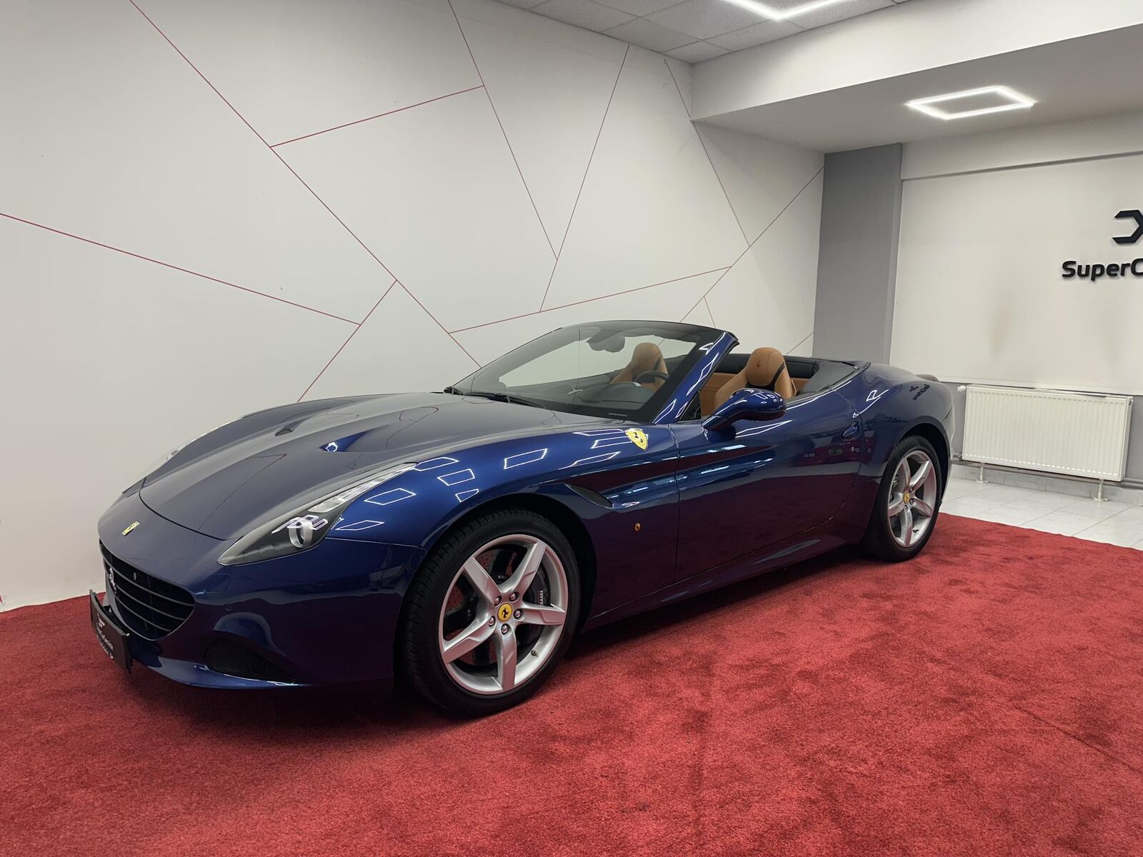 2016 FERRARI California T