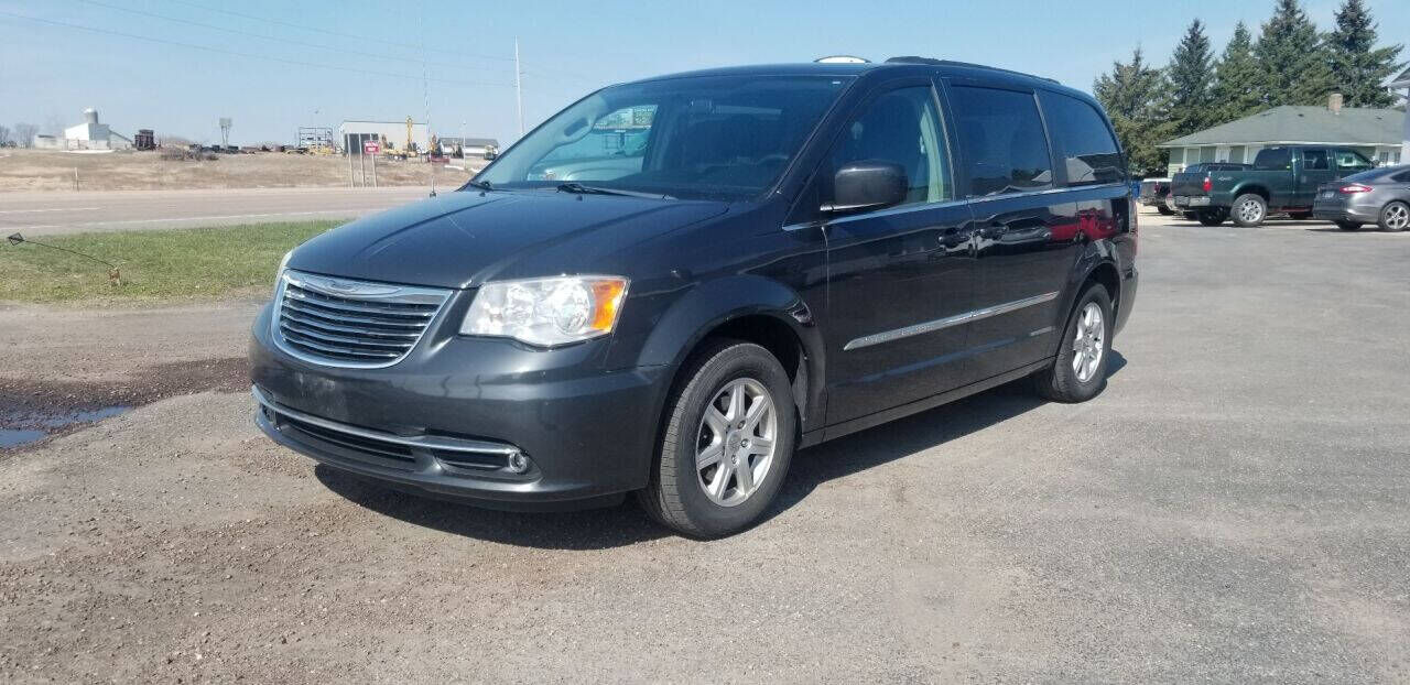 2011 CHRYSLER Town and Country