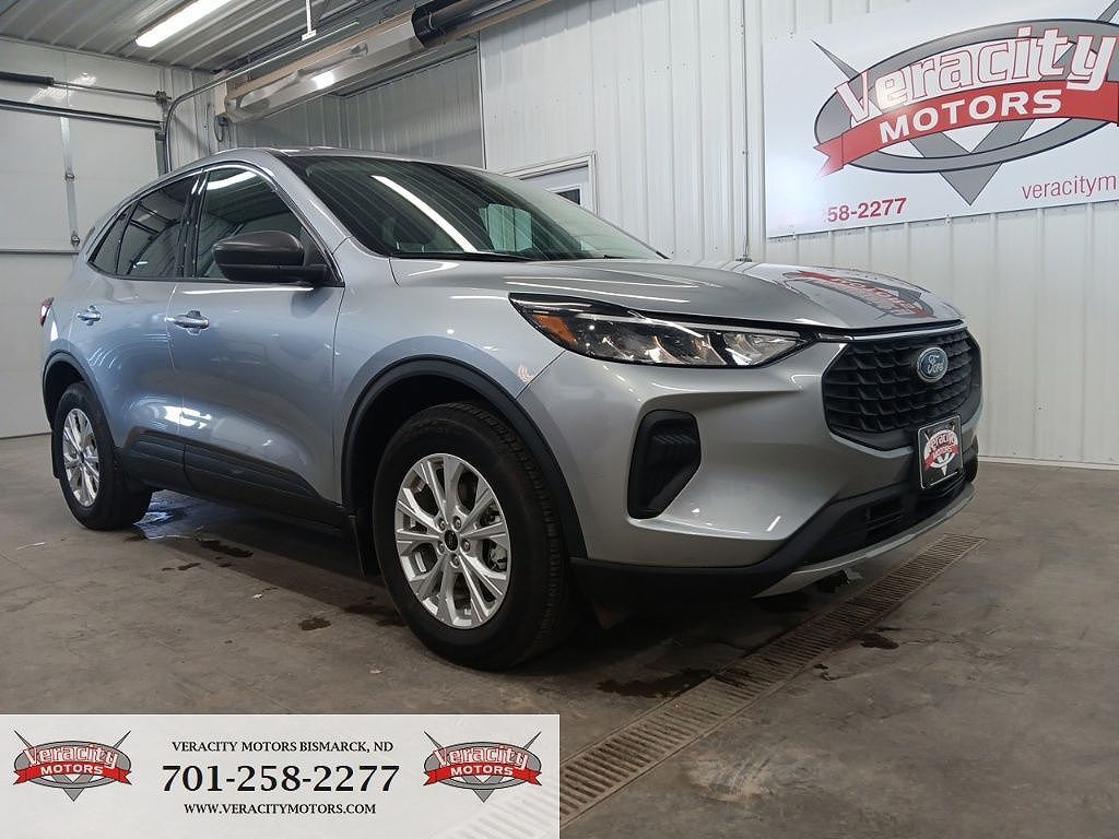 2024 FORD Escape