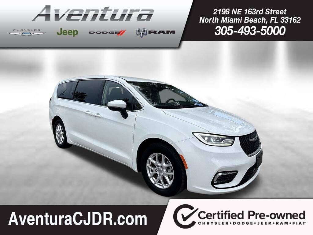 2023 CHRYSLER Pacifica