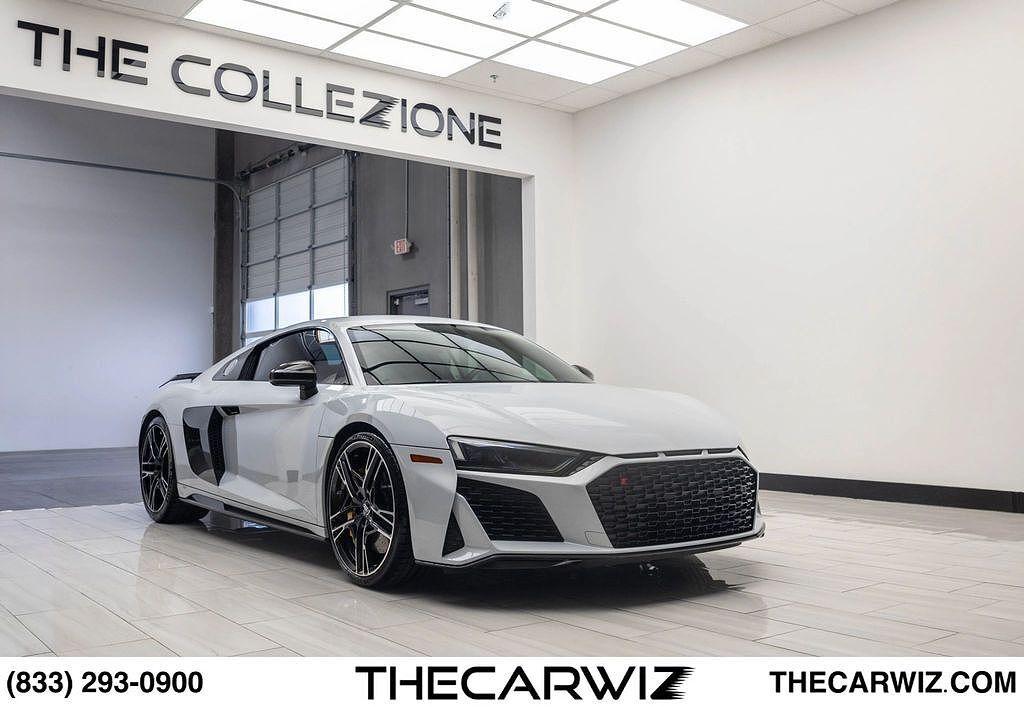 2020 AUDI R8