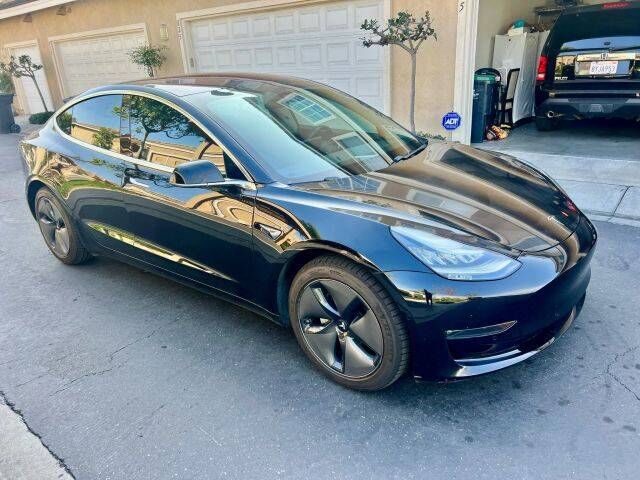 2018 TESLA Model 3