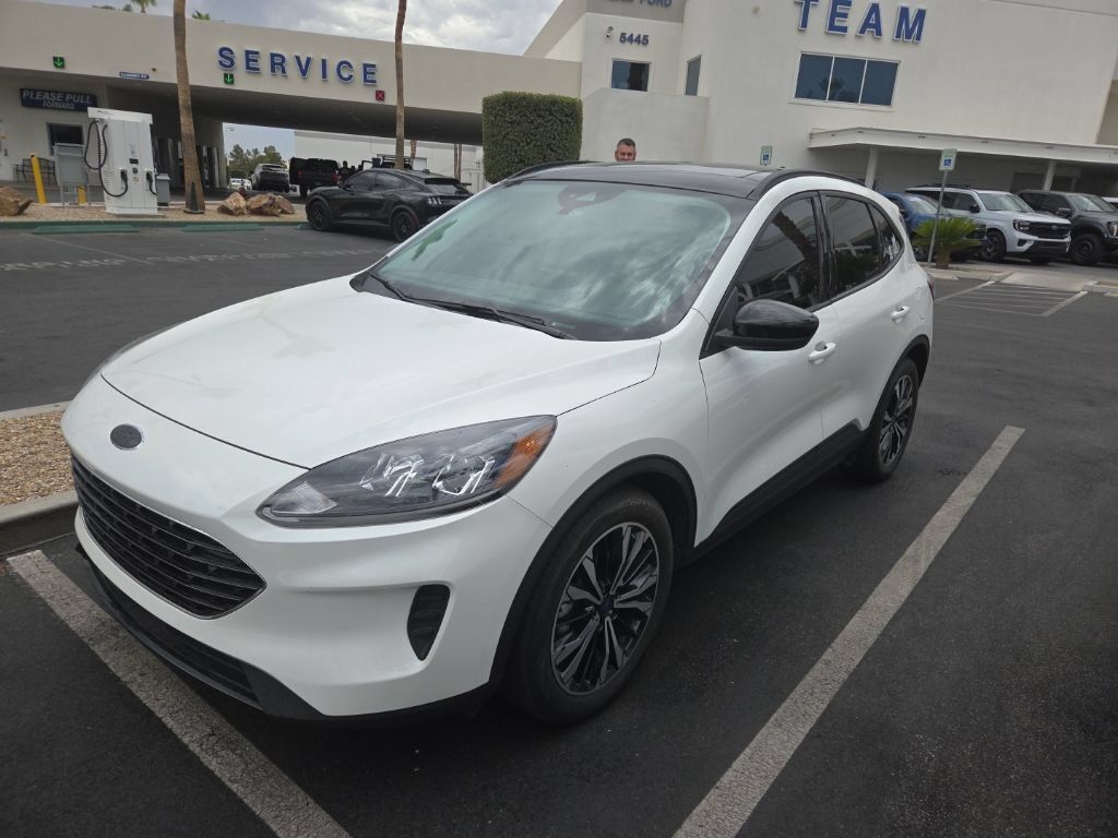 2022 FORD Escape