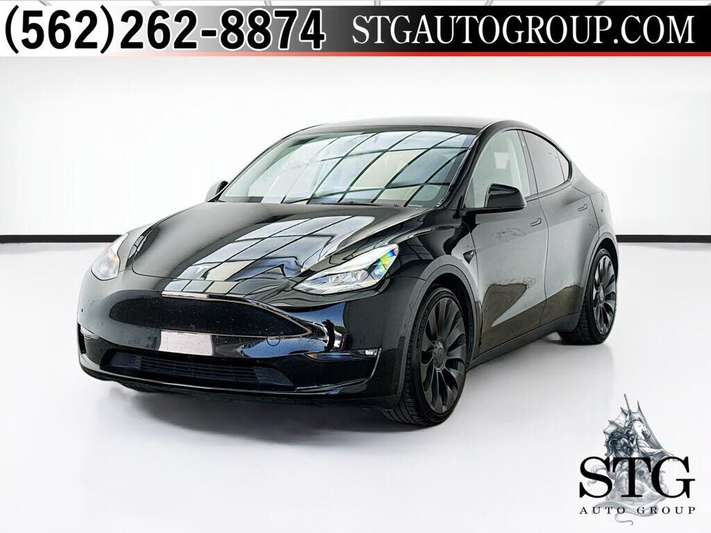 2022 TESLA Model Y