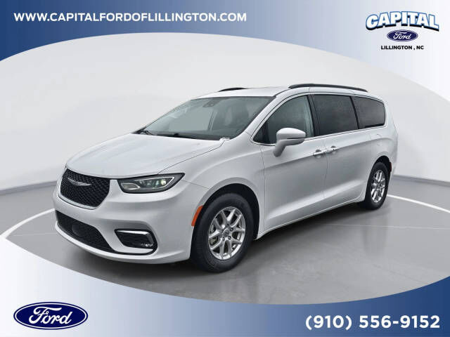 2022 CHRYSLER Pacifica