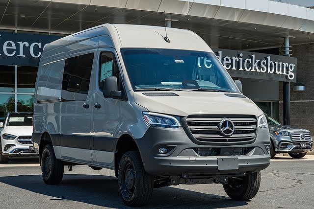2026 MERCEDES-BENZ Sprinter
