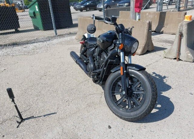 2025 INDIAN MOTORCYCLE Scout Bobber