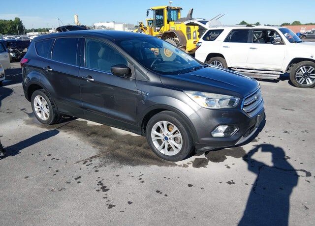 2019 FORD Escape