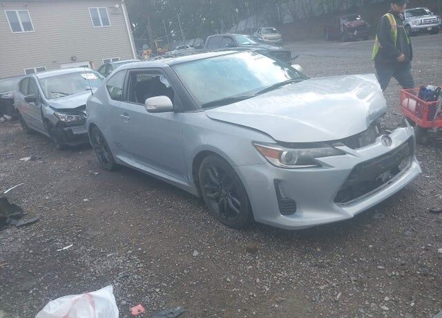 2014 TOYOTA SCION