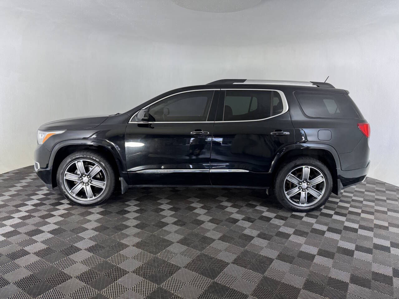 2017 GMC Acadia
