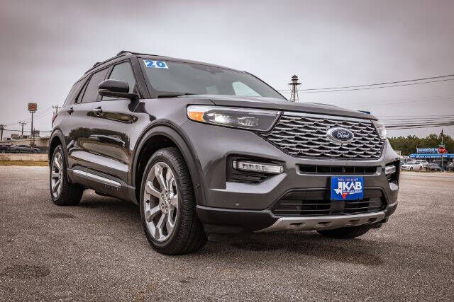 2020 FORD Explorer