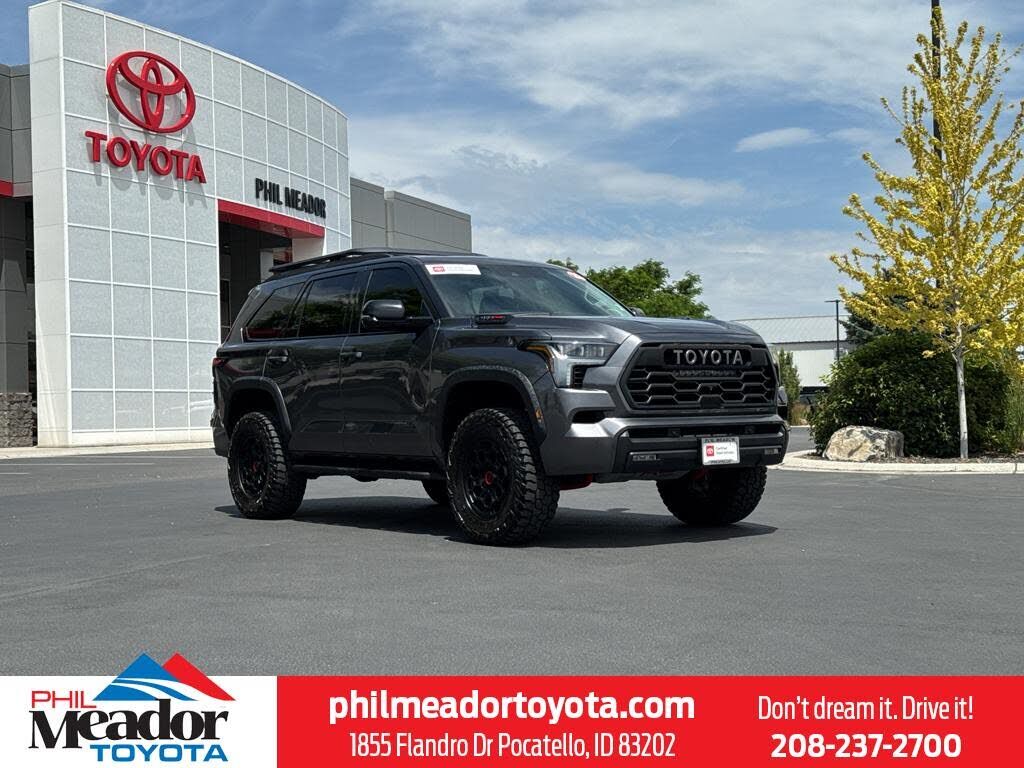 2023 TOYOTA Sequoia
