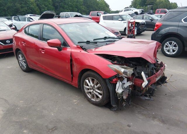 2015 MAZDA Mazda3