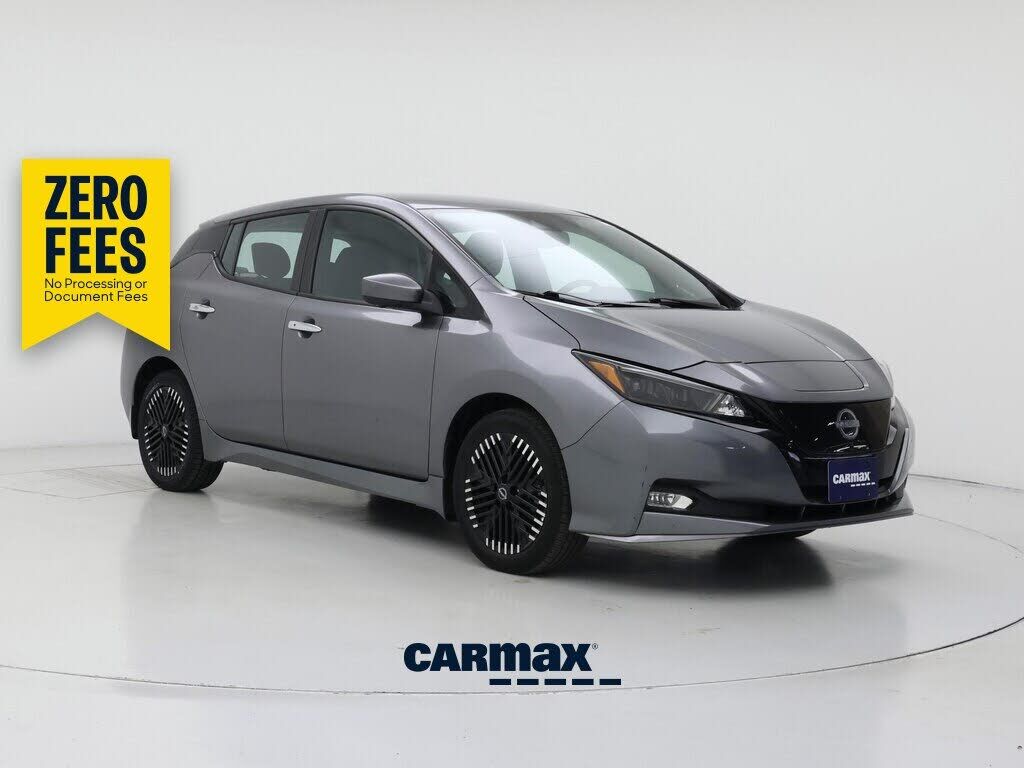 2024 NISSAN Leaf