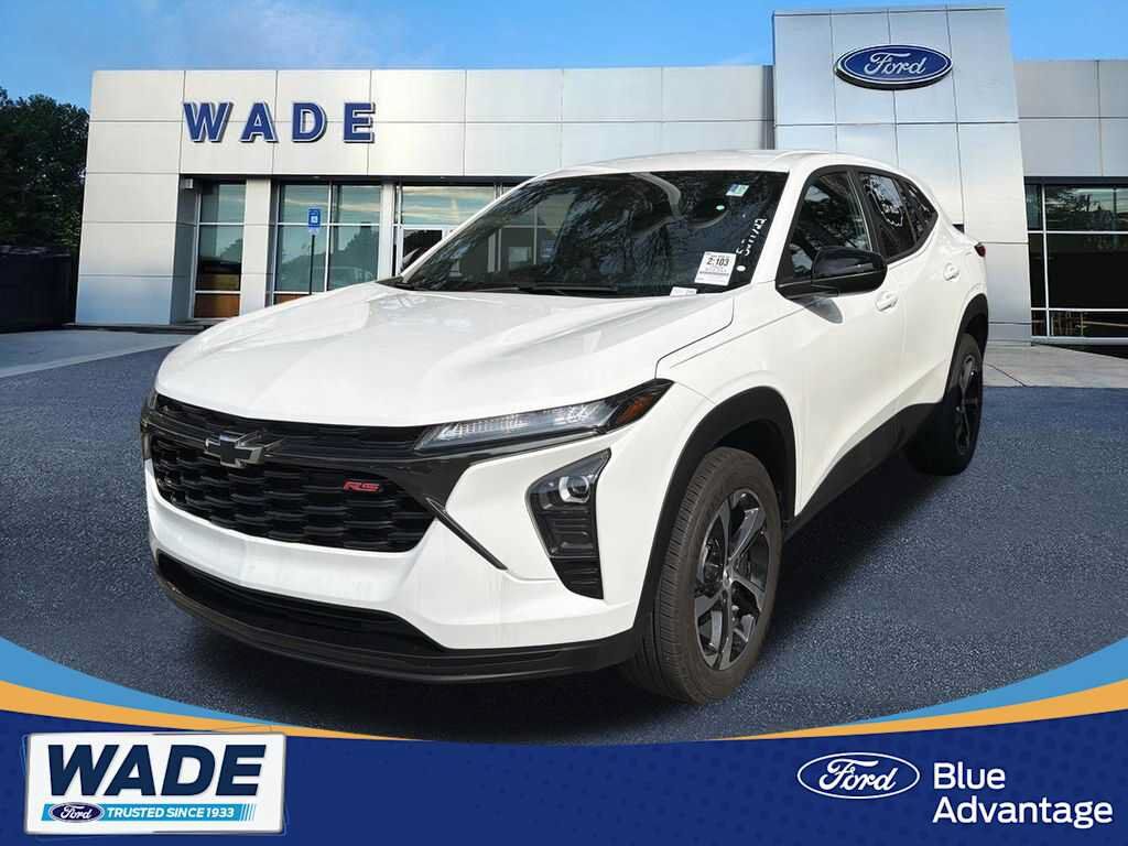 2024 CHEVROLET Trax