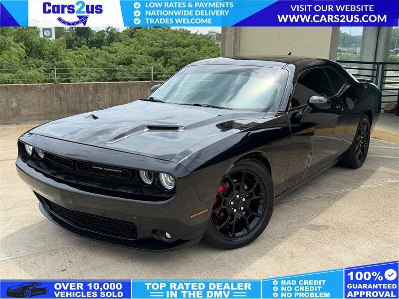2017 DODGE Challenger