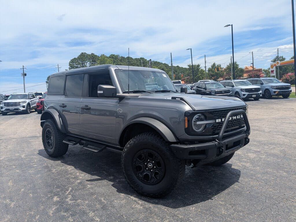 2024 FORD Bronco