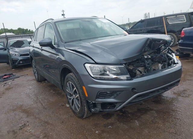 2019 VOLKSWAGEN Tiguan
