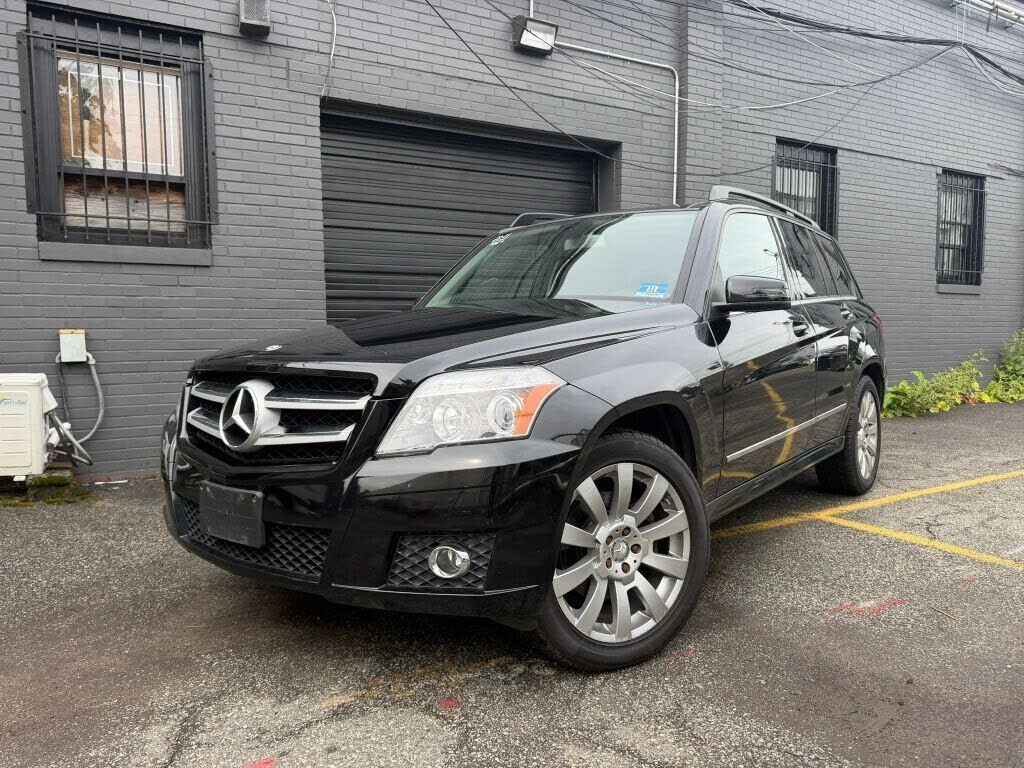 2011 MERCEDES-BENZ GLK-Class
